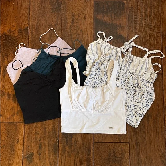 Bundle of 6 HOLLISTER & GARAGE Assorted tank tops - sz XS - Picture 1 of 6